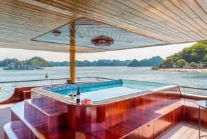 Vanuit Hanoi: 5-sterren cruise van 1 dag in Halong met jacuzzi en limousine