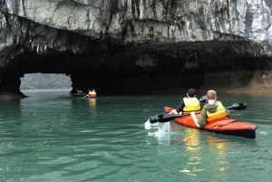 4 star Luxury 2 day 1 night Cruises in Halong with kayaking