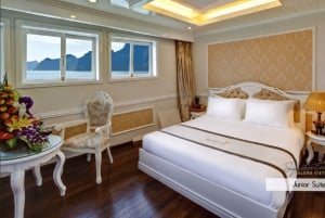 From Hanoi: 2-Day Bai Tu Long Bay Luxury Cruise with Jacuzzi