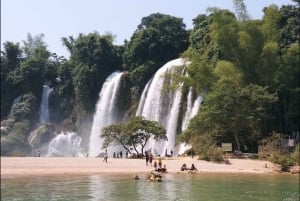 Fra Hanoi: 2-dages Ban Gioc-vandfaldstur - tur med en lille gruppe