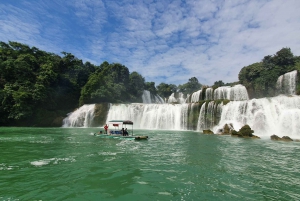 Von Hanoi aus: 2-tägige Ban Gioc Wasserfall Tour