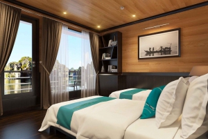 From Hanoi: 2-Day Ha Long and Lan Ha Bay Cruise with Meals