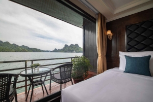 Fra Hanoi: 2-dagers Halong- og Lan Ha-bukten La Pandora-cruise