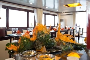 A partir de Hanói: Cruzeiro Halong Sapphire de 2 dias com cabine com varanda