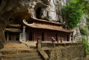 Från Hanoi: 2-dagars Ninh Binh-tur med boende och måltider