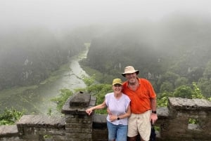 Ab Hanoi: 2-tägige Ninh Binh Tour mit Unterkunft und Verpflegung