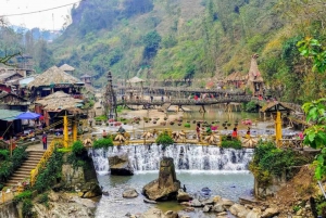 Desde Hanói: Excursión de 2 días a Sapa y el Mercado de Bac Ha