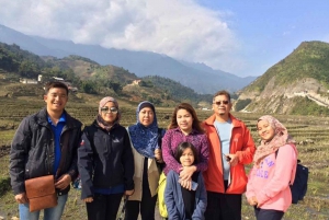 From Hanoi: 2-Day Sapa Trekking Tour with Limousine Transfer