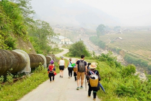 Von Hanoi aus: 2-tägiges Sapa mit Fansipan-Gipfel und Trekking