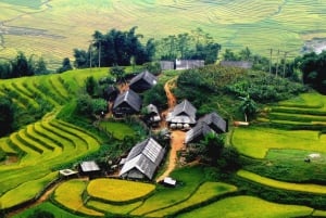 From Hanoi: 2-Day Spectacular Sapa Trekking and Bus Tour