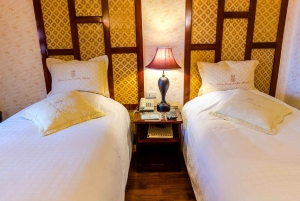 From Hanoi: 2-Day Sapa Trekking Tour with Limousine Transfer