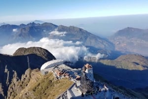 From Hanoi: 2-Day Trekking To Villages In Sapa with Homestay