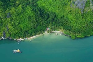 Desde Hanói: crucero de 2 o 3 días a la bahía de Lan Ha con balcón