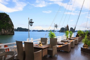 Från Hanoi: 2D1N Ha Long Bay med Arcady Boutique Cruise