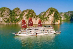 Från Hanoi: 2D1N Ha Long Bay med Arcady Boutique Cruise