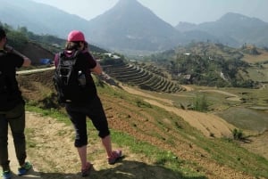Från Hanoi : 3-dagars vandring med hemvist i Tour Sa Pa