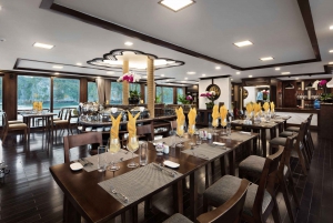 From Hanoi: 3-Day Lan Ha Bay Luxury Cruise & Viet Hai Cycle