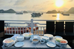 Desde Hanoi: Crucero 3D2N Ha Long y Bahía de Lan Ha en Le Journey