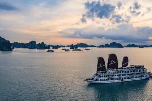 From Hanoi: 4-Day Ninh Binh & Halong Bay Cruise with Balcony