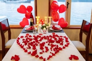 From Hanoi: 4-Day Ninh Binh & Halong Bay Cruise with Balcony