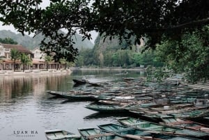 From Hanoi: 4-Day Ninh Binh & Halong Bay Cruise with Balcony