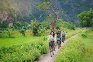 From Hanoi: 4-Day Ninh Binh & Halong Bay Cruise with Balcony