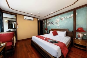 From Hanoi: 4-Day Ninh Binh & Halong Bay Cruise with Balcony