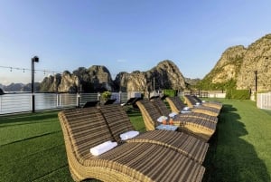 From Hanoi: 4-Day Ninh Binh & Halong Bay Cruise with Balcony