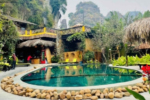 Halong Bay: 2-dagars lyxkryssning med fina middagar och kajakpaddling