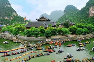 From Hanoi: Bai Dinh, Trang An, and Mua Cave Full-Day Tour