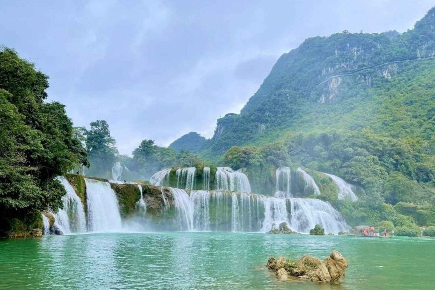 De Hanói: Cachoeira Ban Gioc 2 dias e 1 noite - Grupo pequeno
