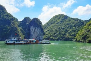 From Hanoi: Cat Ba Island 2-Day Trip with Homestay and Meals