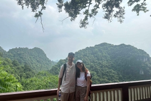 Au départ de Hanoi : Visite d'une jounée de la pagode des Parfums en groupe avec déjeuner