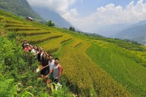 From Hanoi: Group Sapa tour 2 days with Fansipan Peak Visit