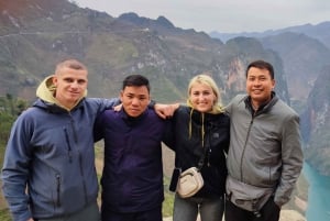 De Hanói: Excursão de 3 dias de Ha Giang Loop em motocicleta com direção autônoma