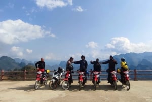 De Hanói: Excursão de 3 dias de Ha Giang Loop em motocicleta com direção autônoma