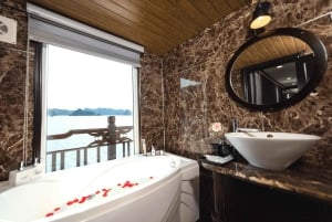 From Hanoi: Ha Long and Lan Ha Bay 3-Day Cruise