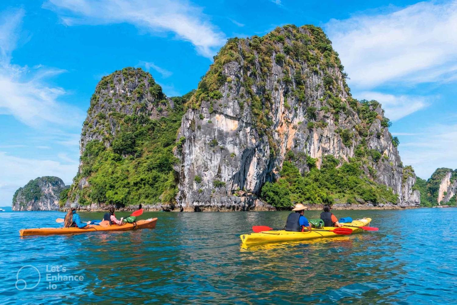 From Hanoi: Ha Long Bay 1-Day Cruise with Kayaking and Lunch
