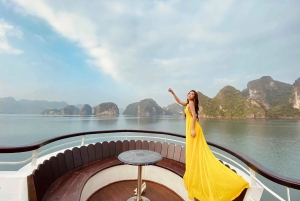 From Hanoi: Ha Long Bay 2-Day Cruise with Meals