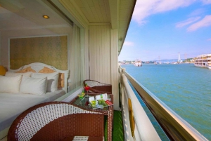 From Hanoi: Ha Long & Bai Tu Long Bay 3-Day Cruise with Food