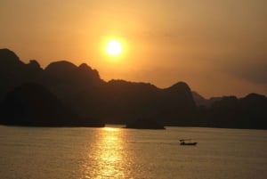 Vanuit Hanoi: Ha Long Bay 3-daagse 5 sterren cruise met balkon