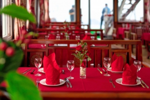 From Hanoi: Ha Long Bay Boat Trip w/ Ti Top & Sung Sot Visit