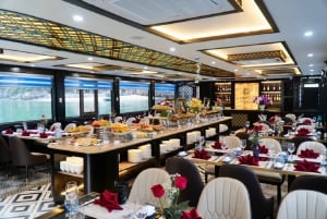 From Hanoi: Ha Long Bay Luxury Cruise Day Tour with Jacuzzi
