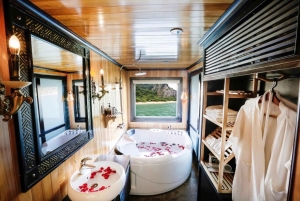 Desde Hanoi/Ha Long: crucero de 5 estrellas de 1 o 2 días por la bahía de Ha Long.