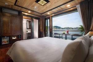 From Hanoi: Ha Long and Lan Ha Bays 2-Day Cruise with Meals