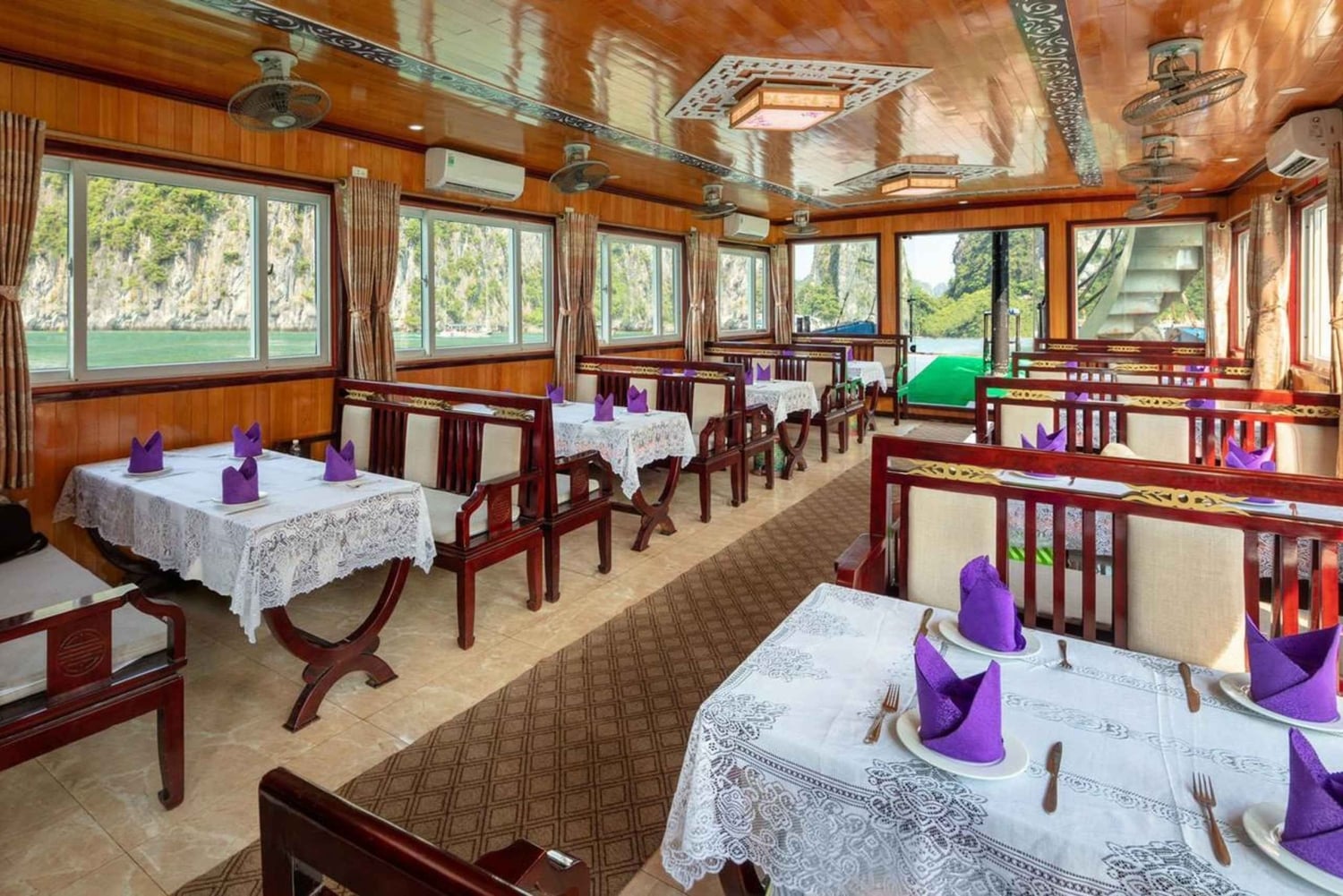 Fra Hanoi: Halong Bay Deluxe dagstur med cruise