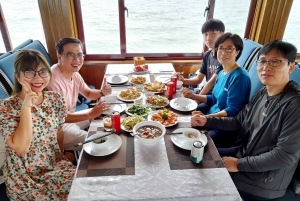 From Hanoi: 2-Day Halong Bay Cruise with Meals