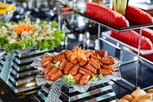 Da Hanoi: Crociera di lusso nella Baia di Ha Long con pranzo a buffet
