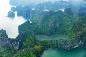Vanuit Hanoi: Halong Bay Seaplane & 6-uur durende tour door Ha Long Bay