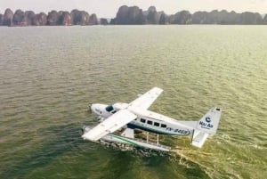 Vanuit Hanoi: Halong Bay Seaplane & 6-uur durende tour door Ha Long Bay